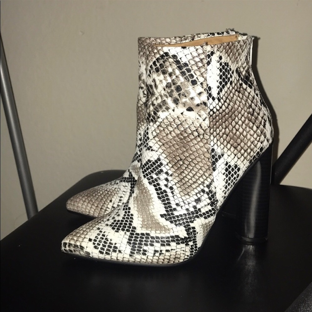 Snake Skin Boots Size 7